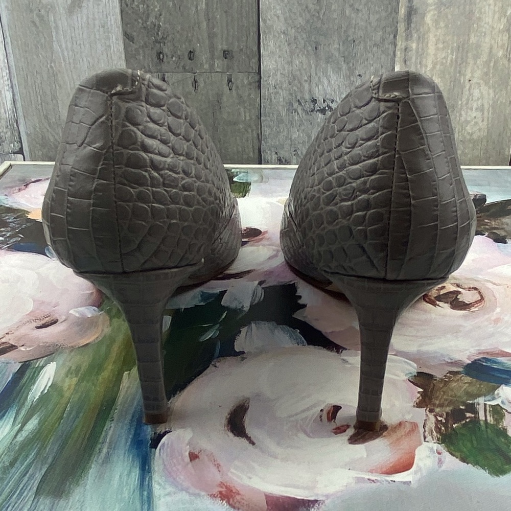 Nine West Eara Gray Faux Croc Print Leather Heels Size 10 - Picture 8 of 12